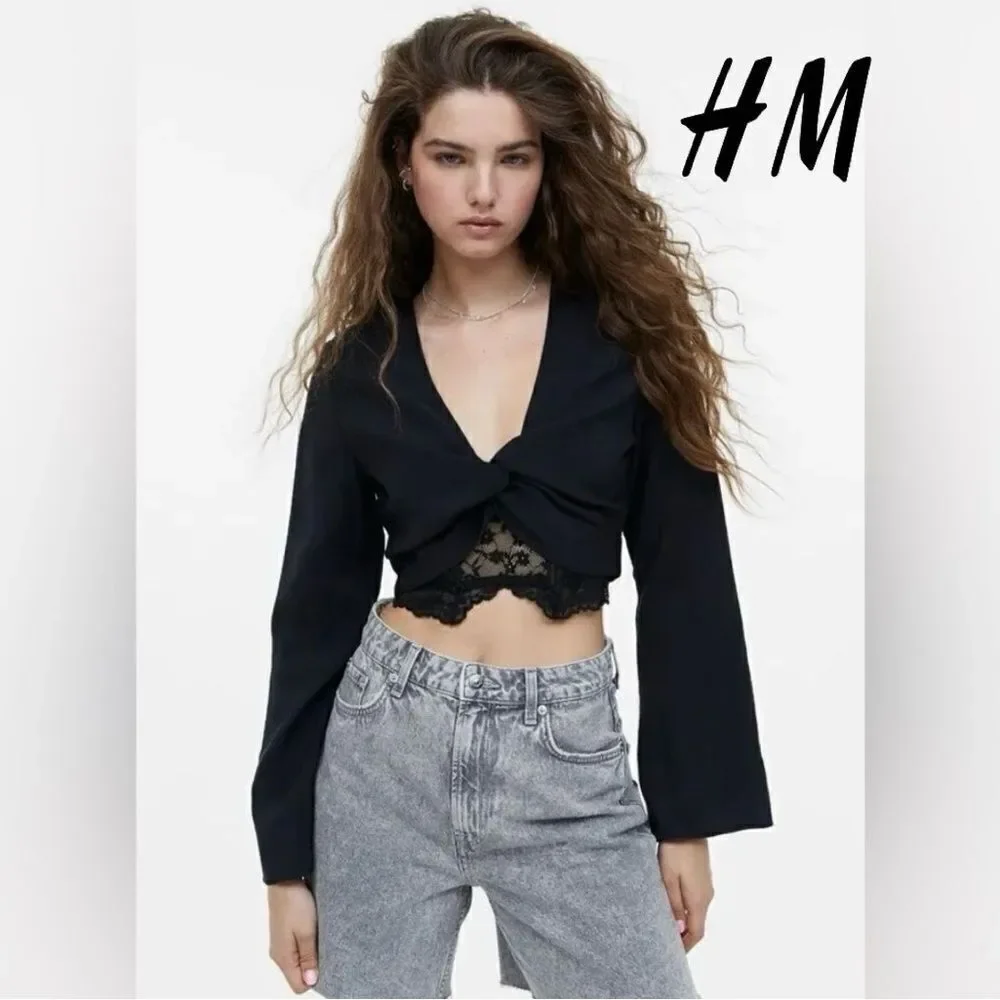 New Divided H&M Crop Top